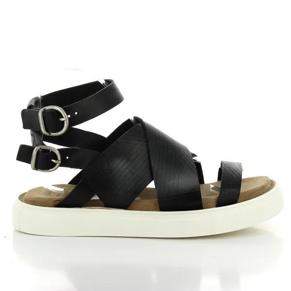 Forte S17-4366 Black Slingback Sandals