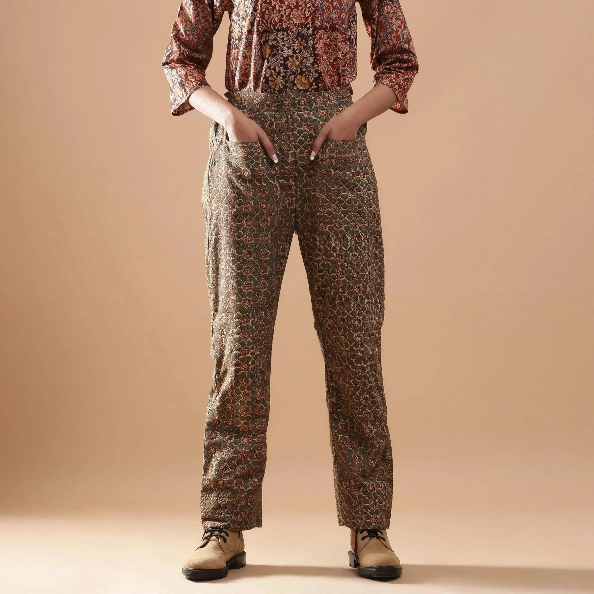 Muddy Green Warm Block Printed Full Length Cotton Pant