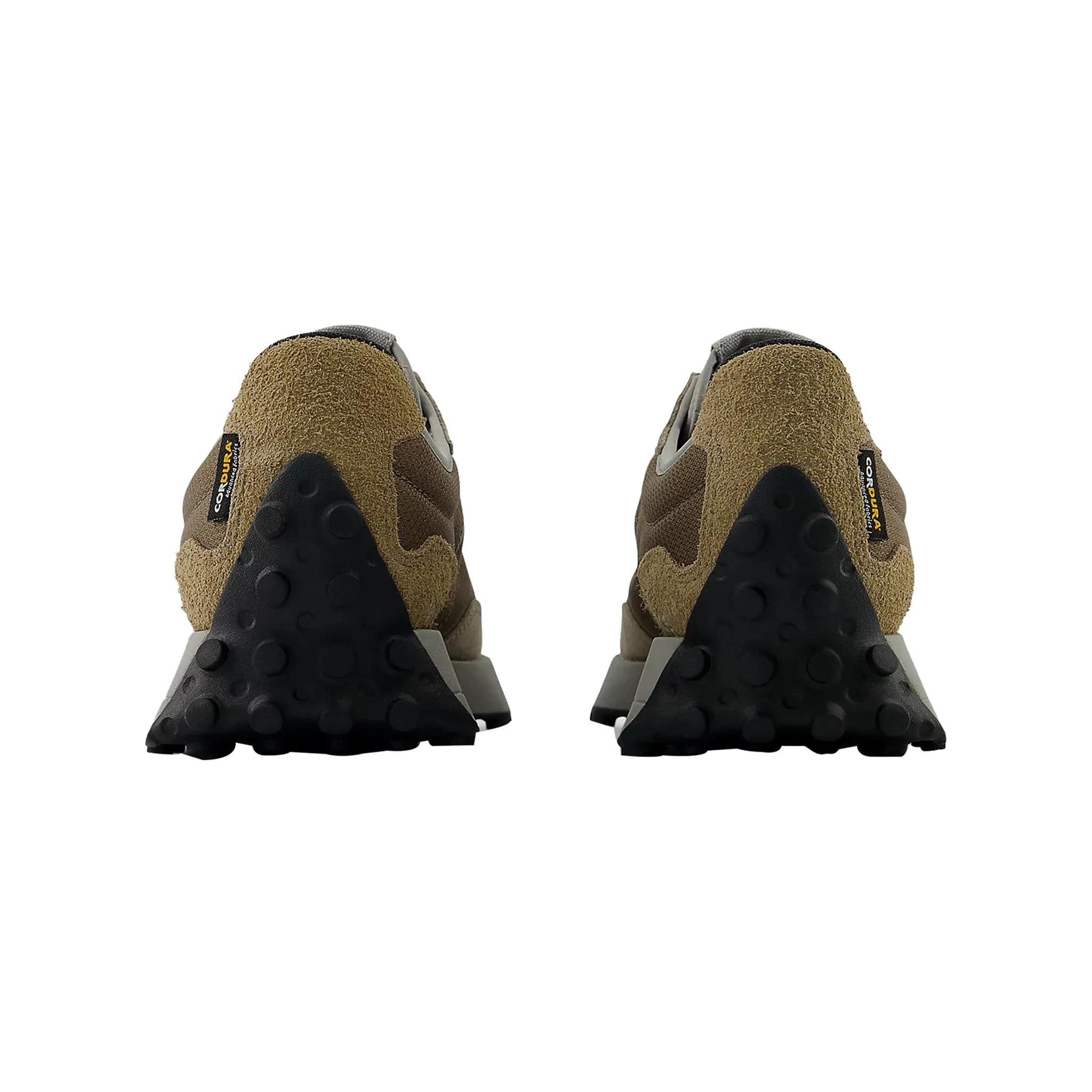Sneakers Uomo 327 scamosciate marroni