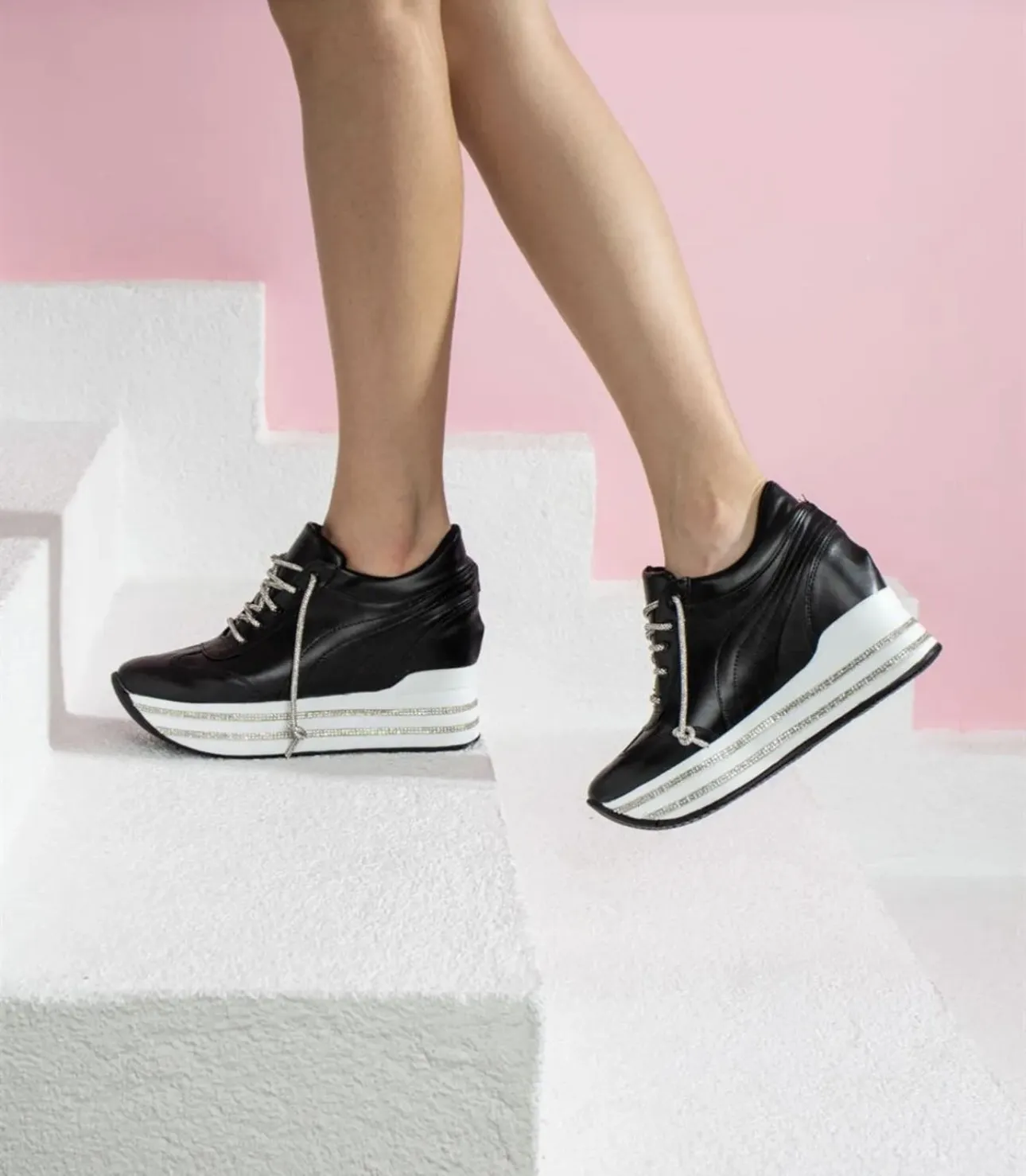 Women's Invisible Platform Lace-Up Sneakers