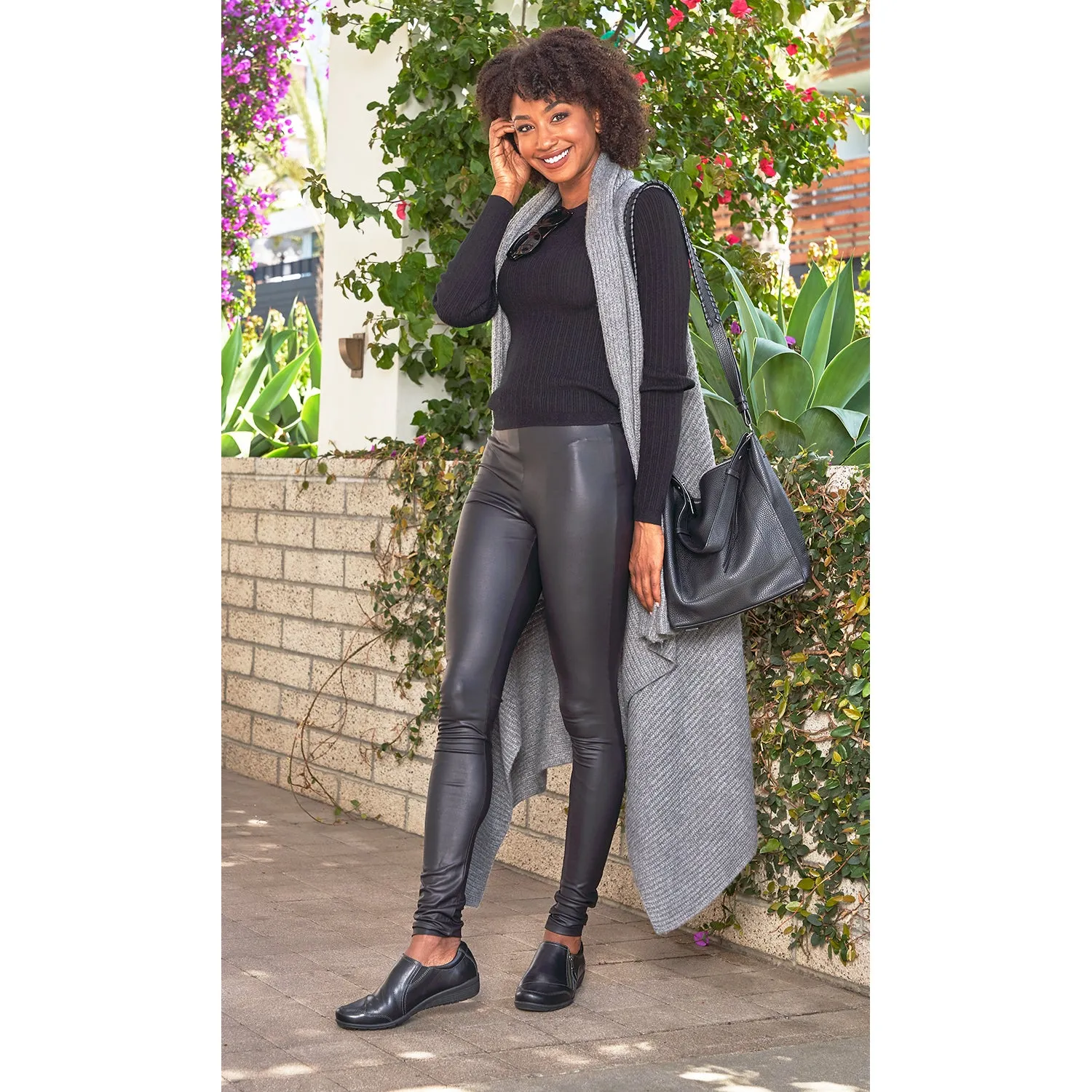 Women's Taos Character Dark Grey Leather